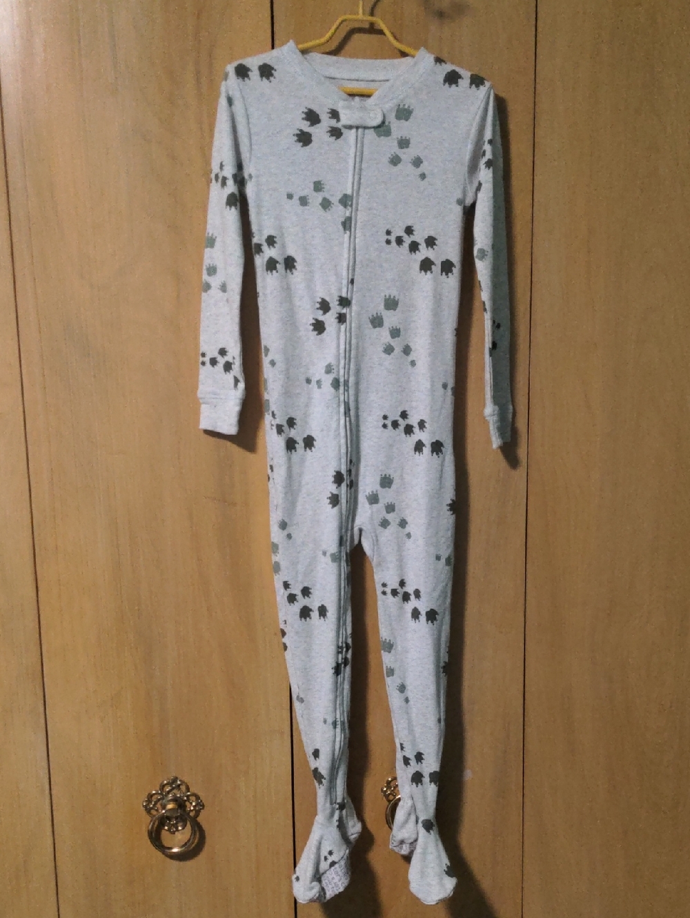 Kids Grey Footed One-Piece Pajama Footies with Paw Dinosaur Foot Print In Green